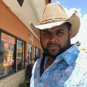 Meet your Posher, Blesson